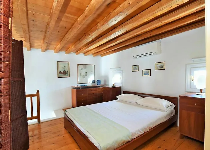 Mykonian Style Pool House 1 W Night Security Guard Apartman